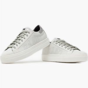 P448 “Thea Platform Sneaker”